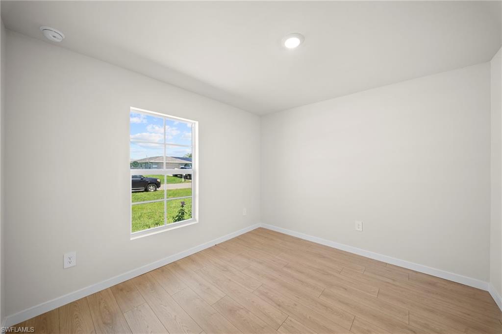 914 Sw 33rd Ter Property Photo 21
