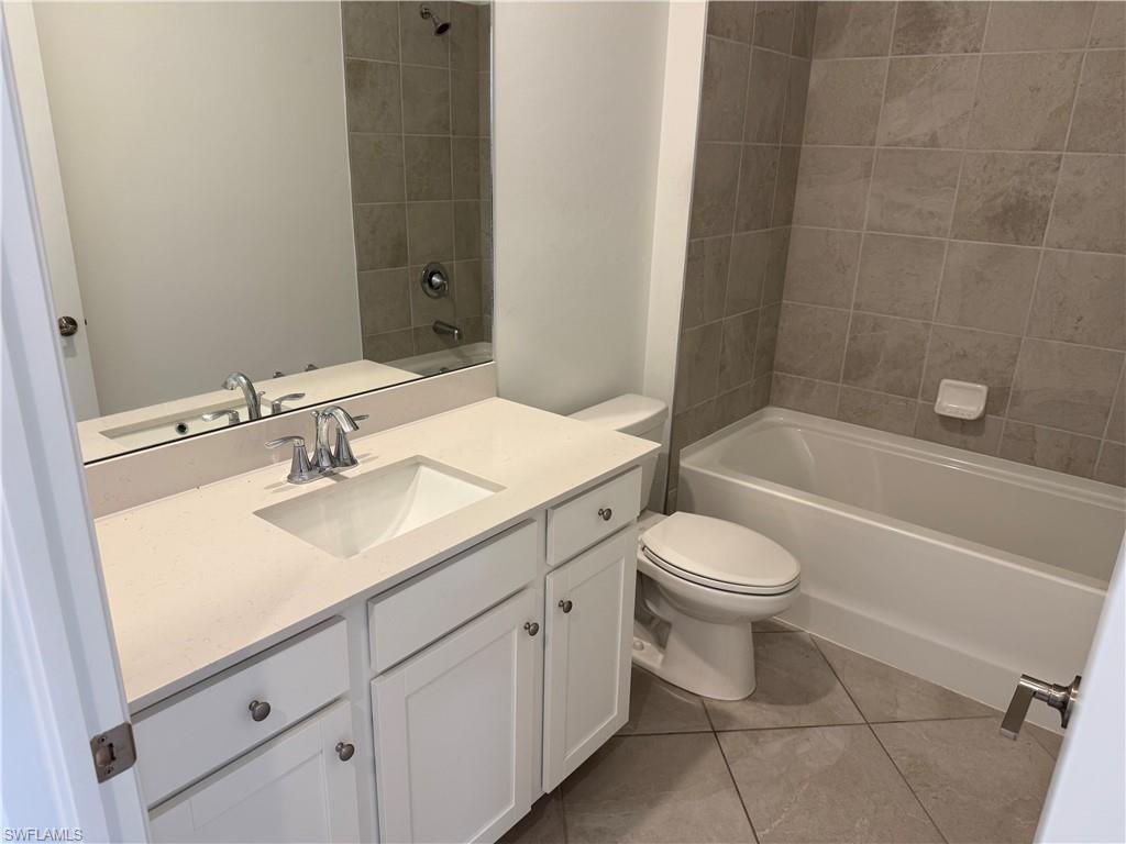 20651 Hazelnut Ct Property Photo 7