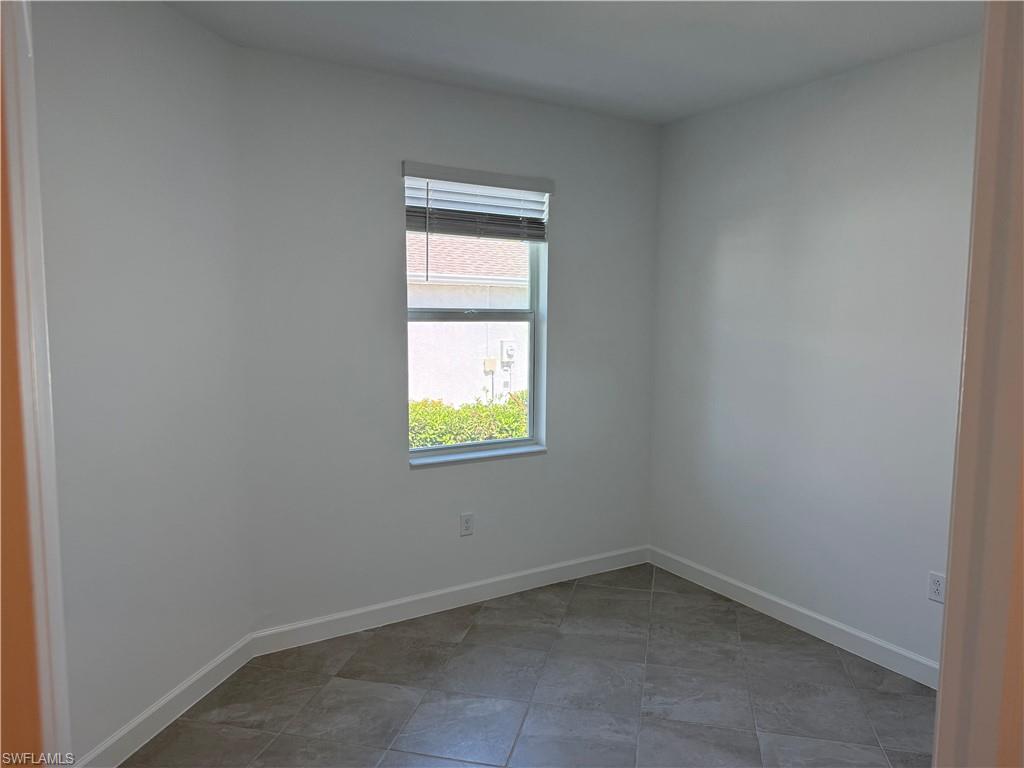 20651 Hazelnut Ct Property Photo 10