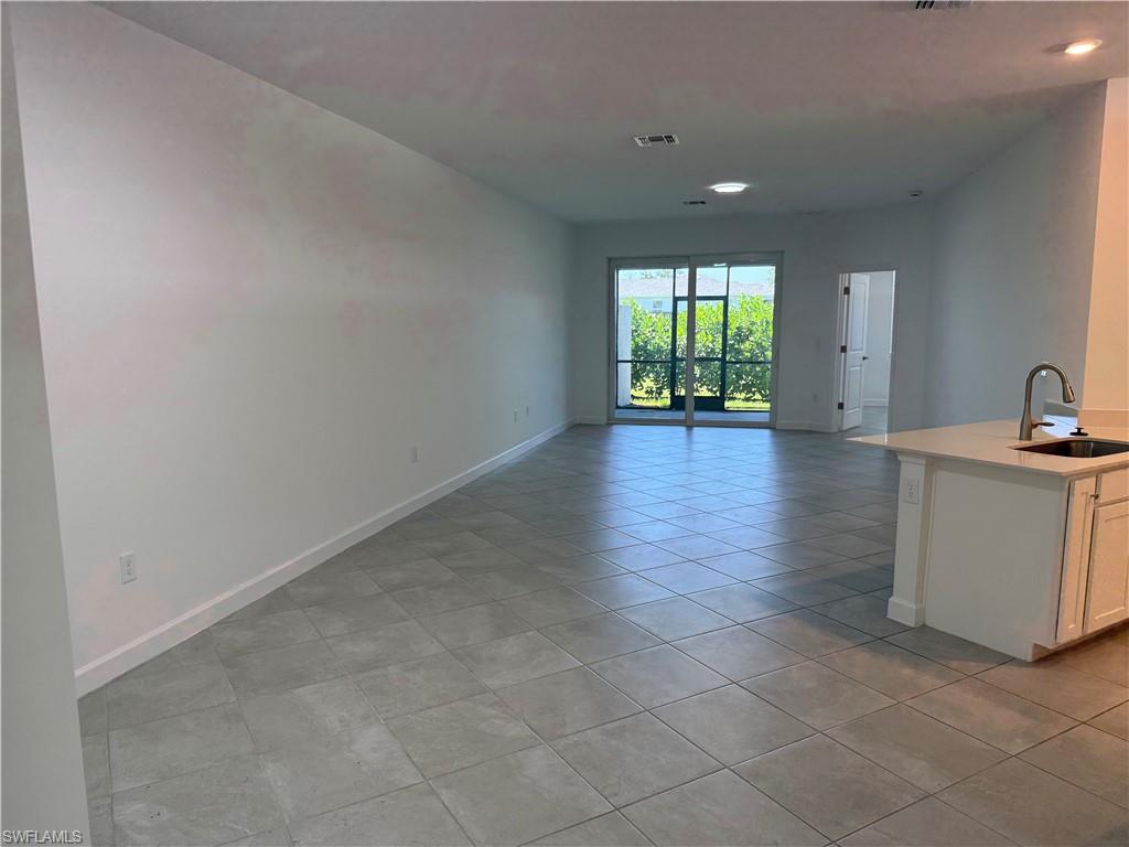 20651 Hazelnut Ct Property Photo 17