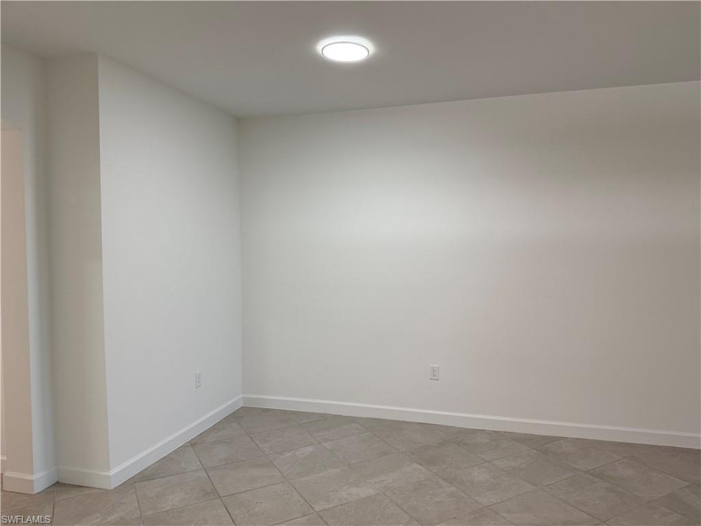 20651 Hazelnut Ct Property Photo 23