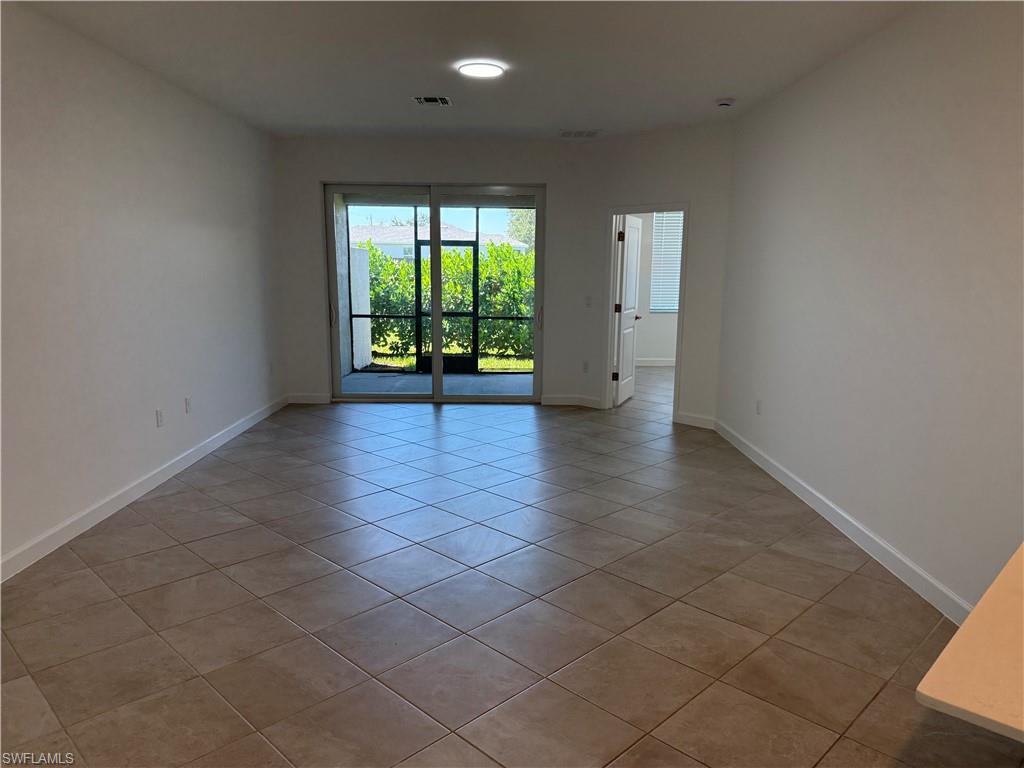20651 Hazelnut Ct Property Photo 24