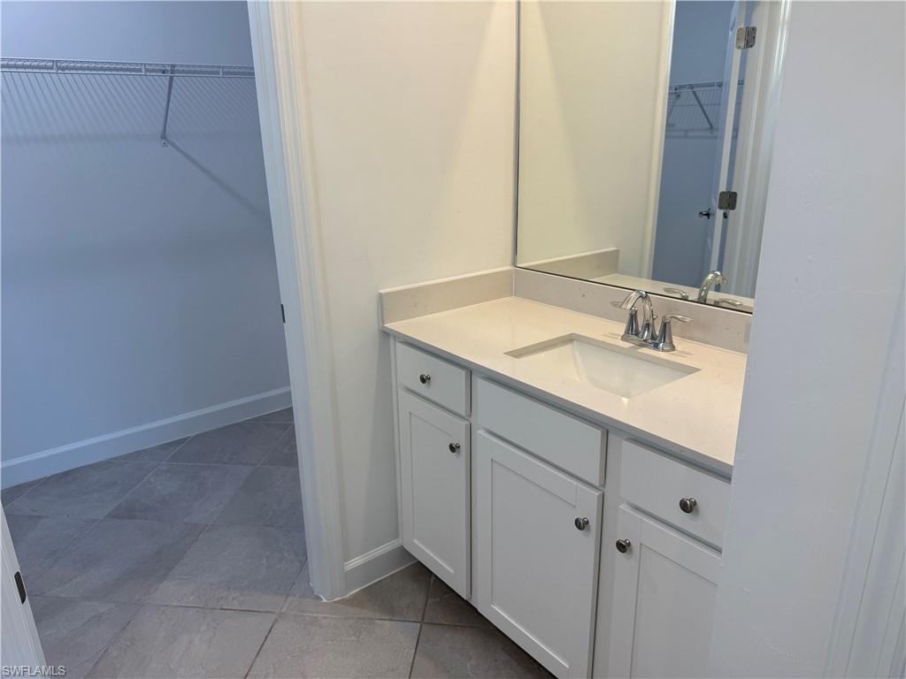 20651 Hazelnut Ct Property Photo 34