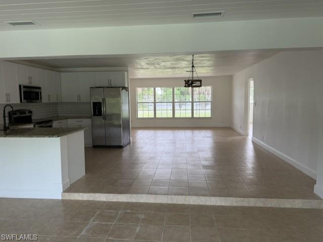 2143 Club House Rd Property Photo 13