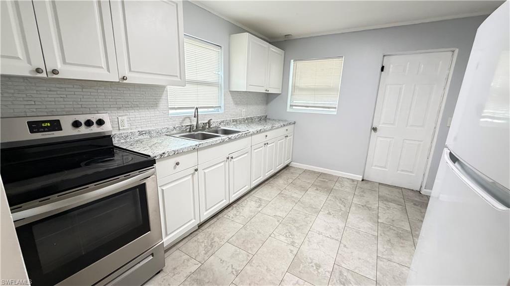 2835 Evans Ave Property Photo 2
