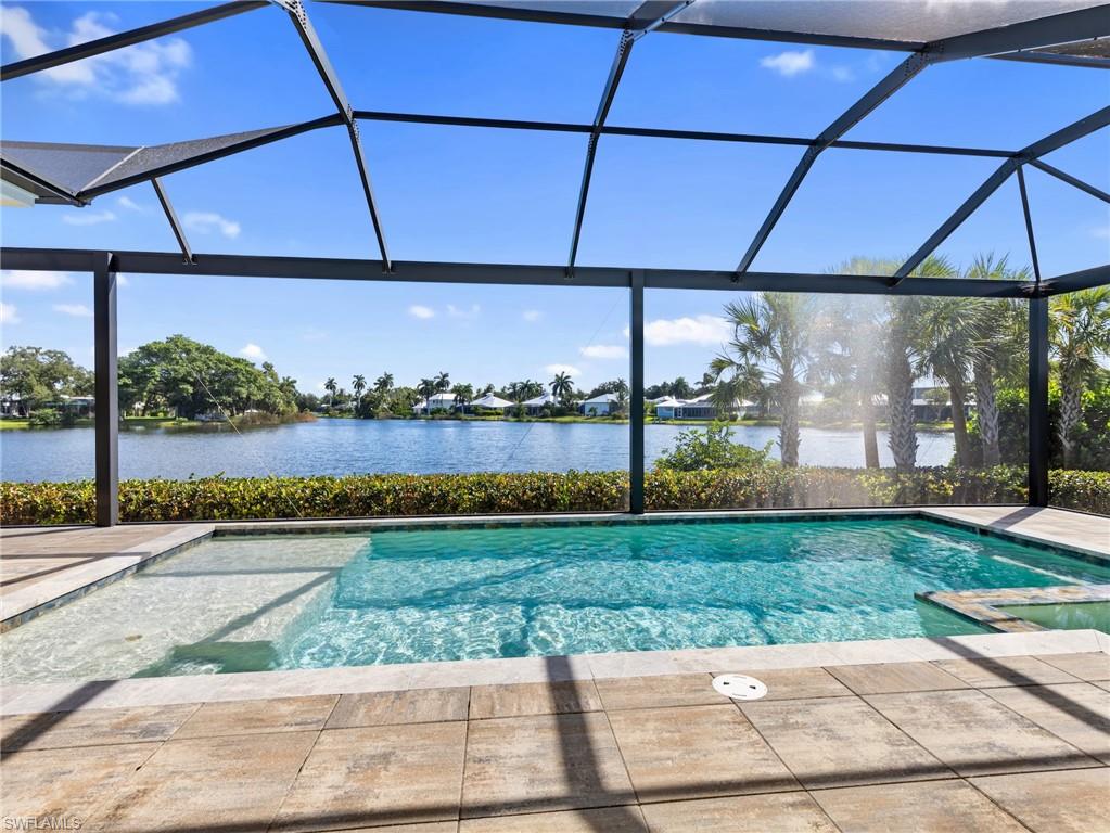16151 Bentwood Palms Dr Property Photo 3