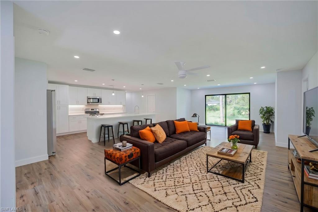 3111 Sunshine Blvd Property Photo 2