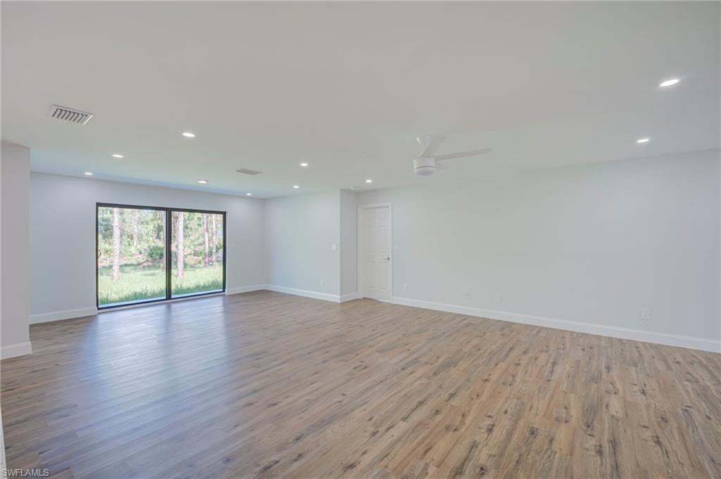 3111 Sunshine Blvd Property Photo 4