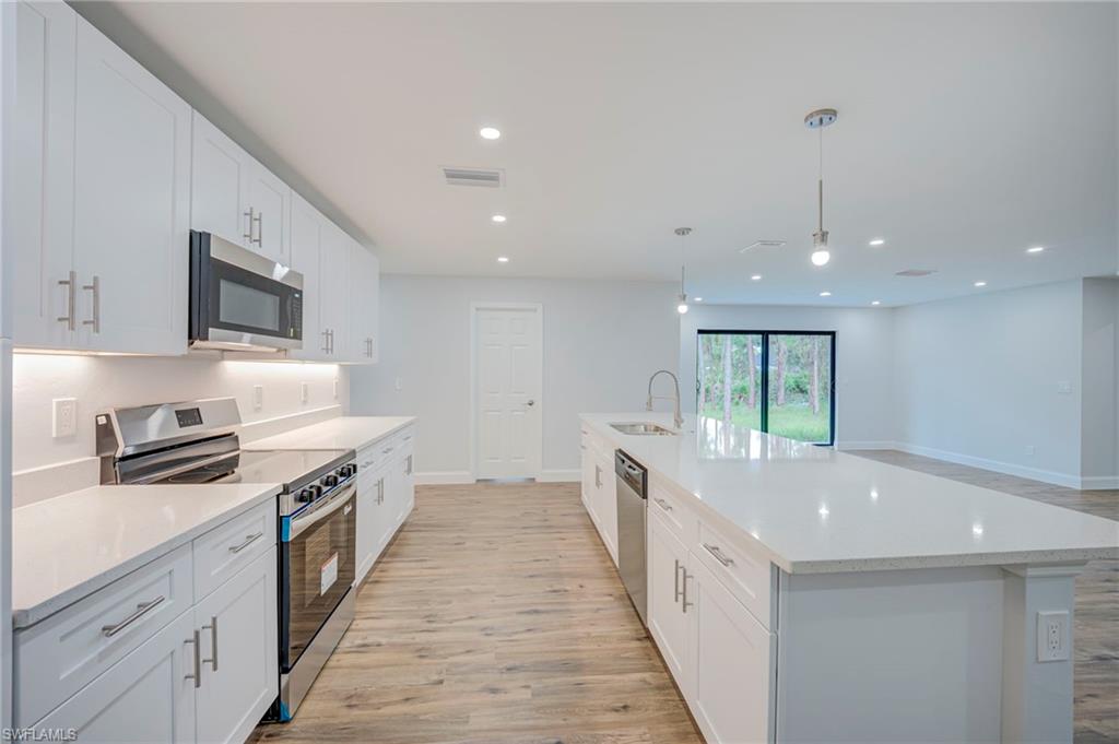 3111 Sunshine Blvd Property Photo 8