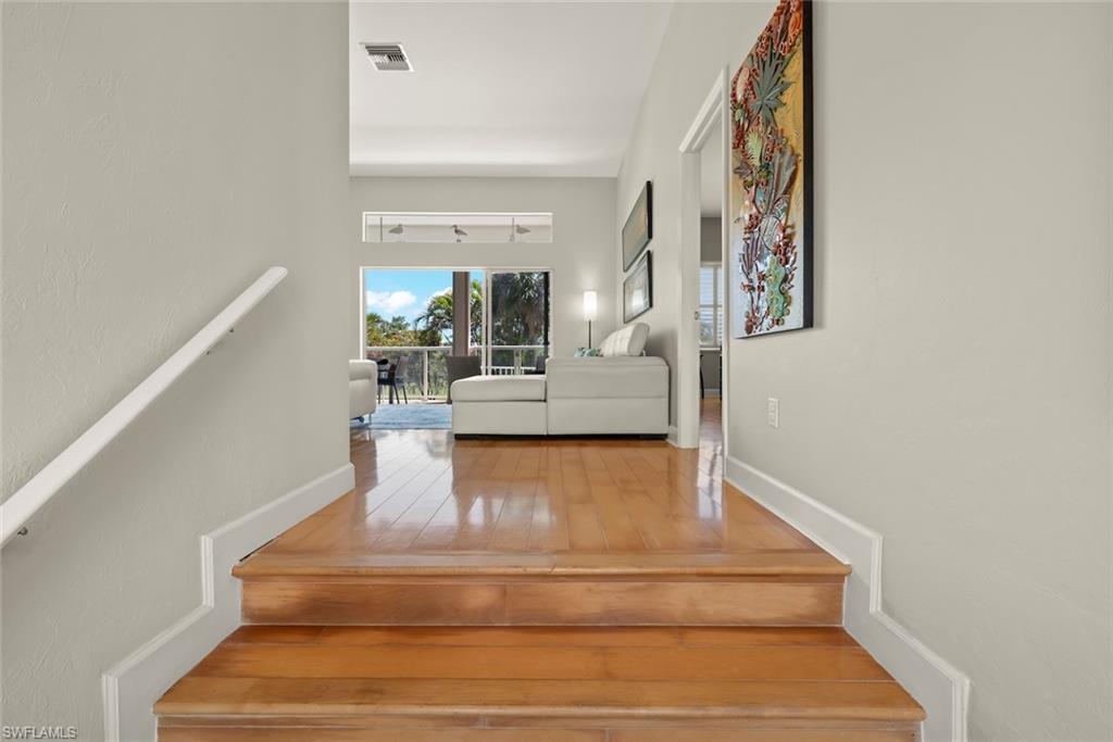 1300 Par View Dr Property Photo 2