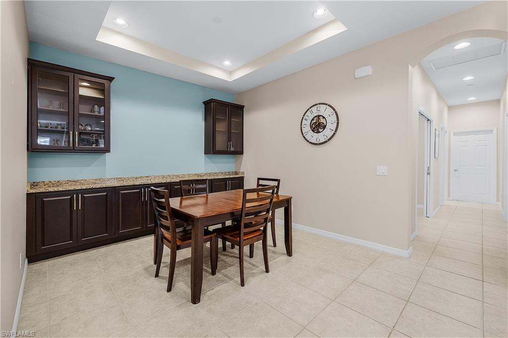 9901 Palmarrosa Way Property Photo 13