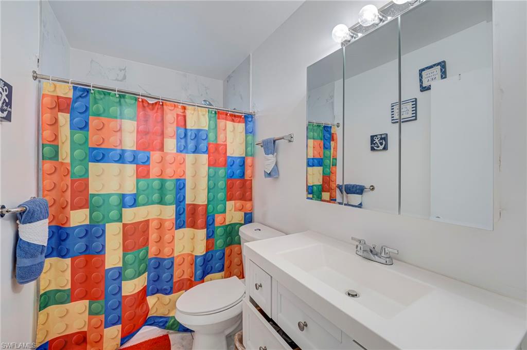 501 Parkside St Property Photo 17
