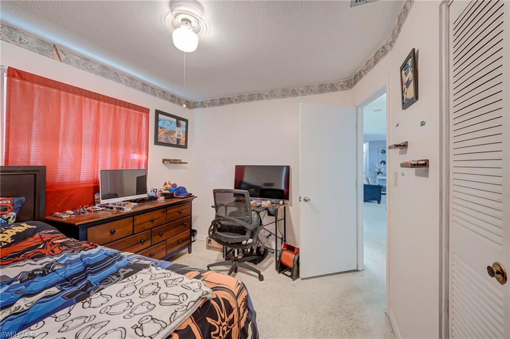 501 Parkside St Property Photo 19