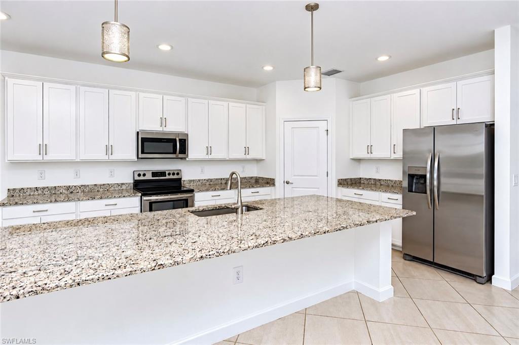 11131 Canopy Loop Property Photo 9