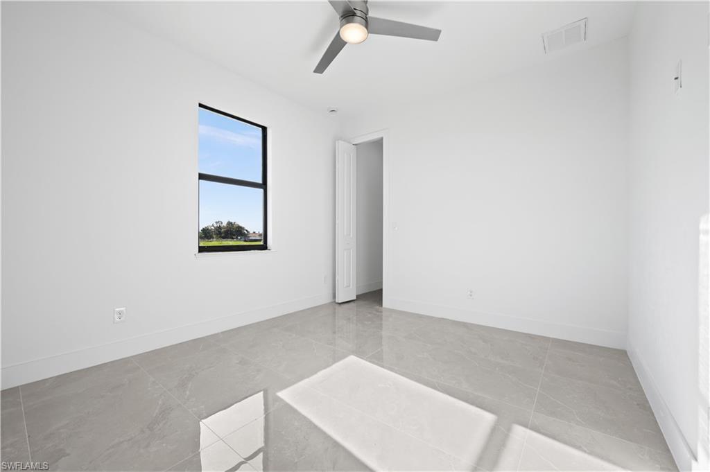 1001 Ne 15th Ter Property Photo 32