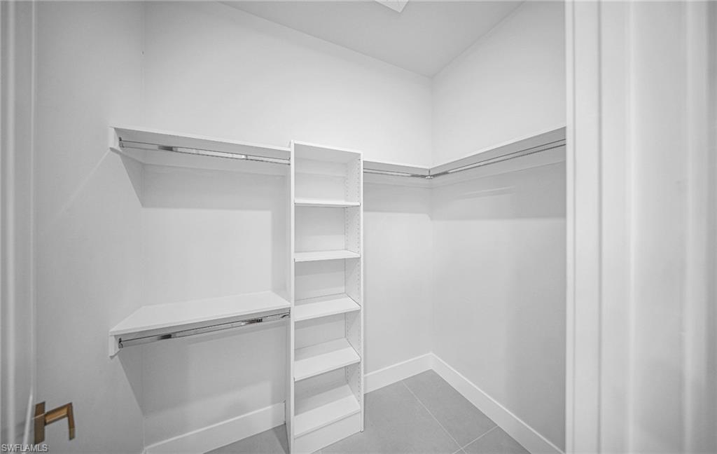 1005 Ne 4th Pl Property Photo 12
