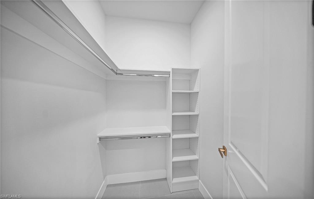 1005 Ne 4th Pl Property Photo 13