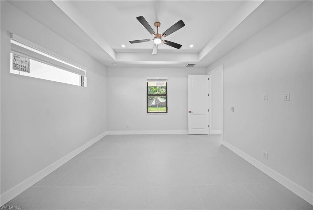 1005 Ne 4th Pl Property Photo 18