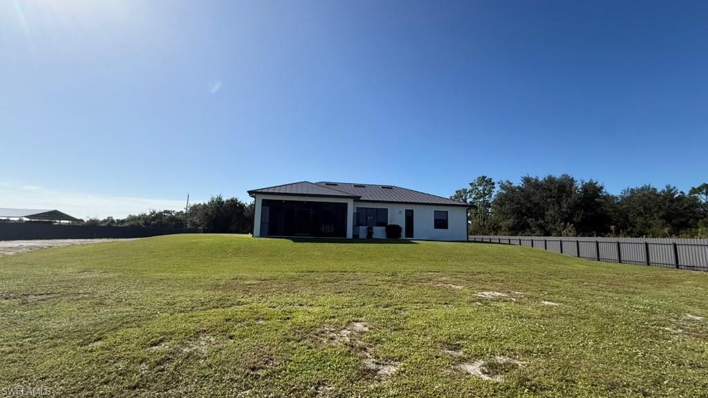 7620 23rd Pl Property Photo 4