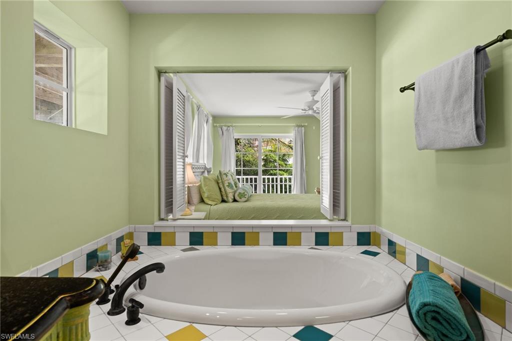 5898 Shell Cove Dr Property Photo 22