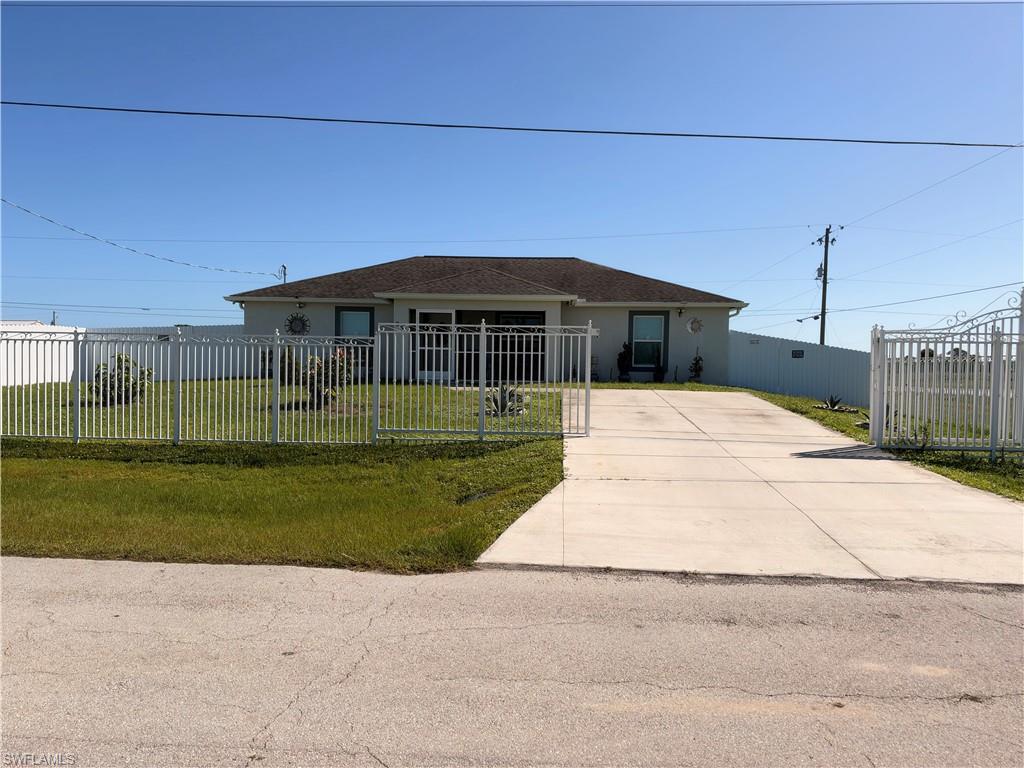 9001 N Indio Cir Property Photo 1