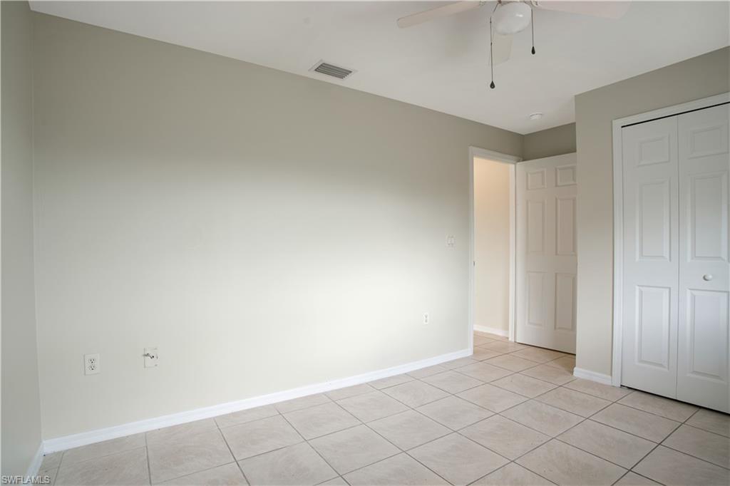 1020 Se 26th Ter Property Photo 17