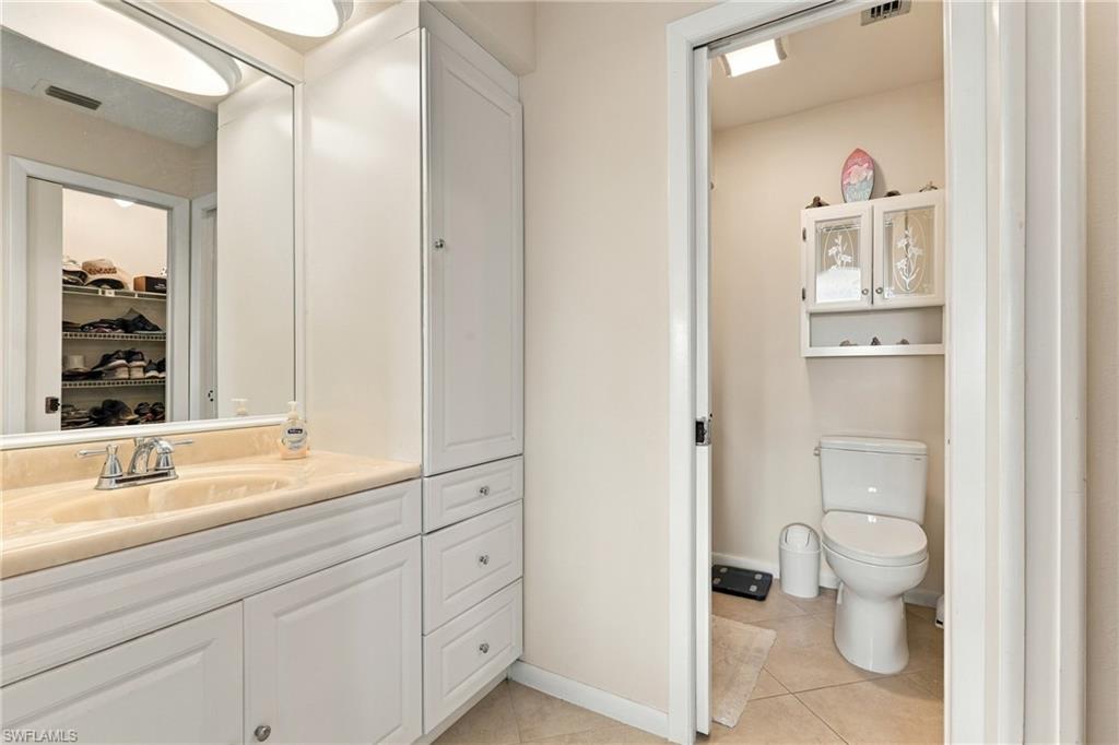 1220 Se 46th St 112 Property Photo 12