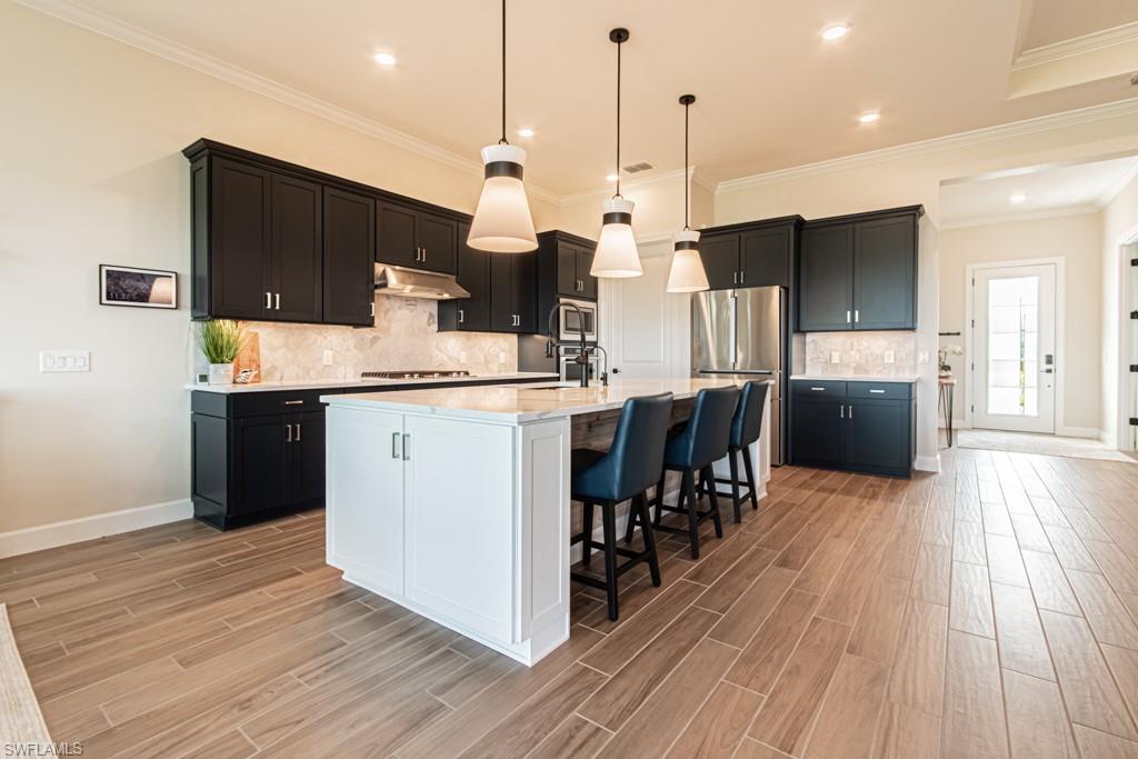 20370 Napa Loop Property Photo 6