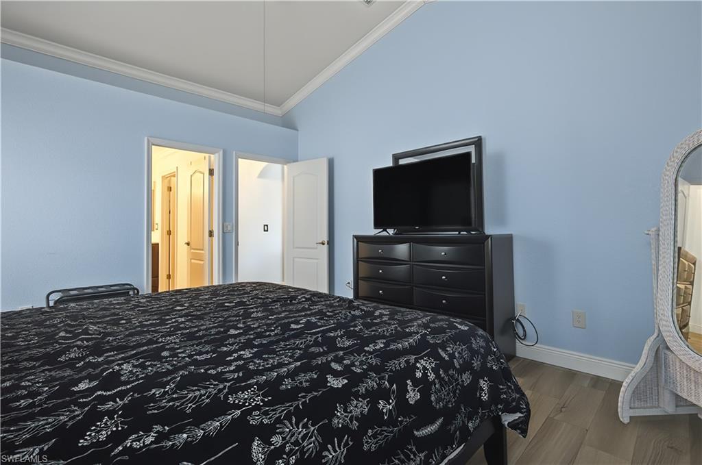 8 Ne 8th Pl Property Photo 22