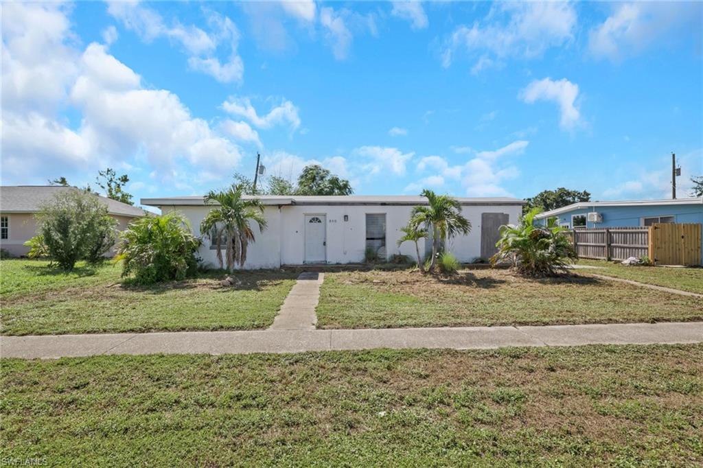 840 Conreid Dr Ne Property Photo 2