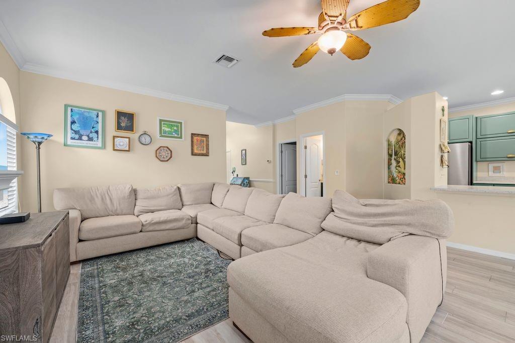 15834 Cutters Ct Property Photo 6
