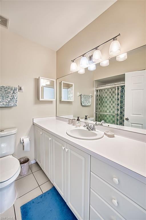 14801 Park Lake Dr 209 Property Photo 22