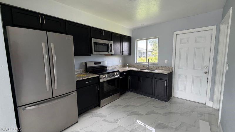 138 Gordon Ave S Property Photo 4
