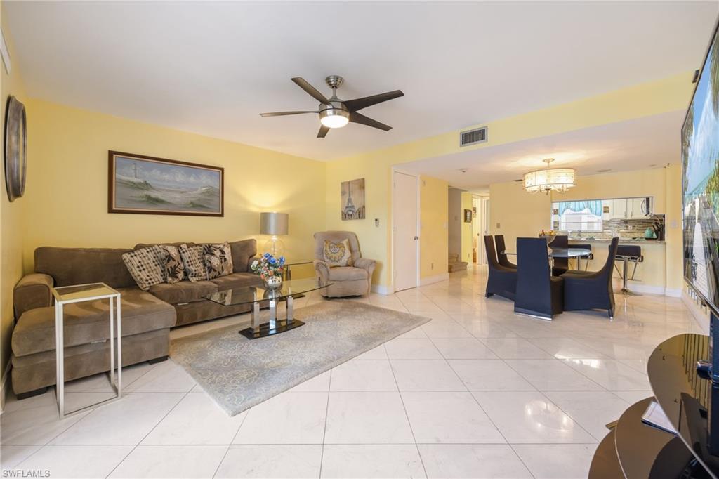 4511 Bay Beach Ln 315 Property Photo 11