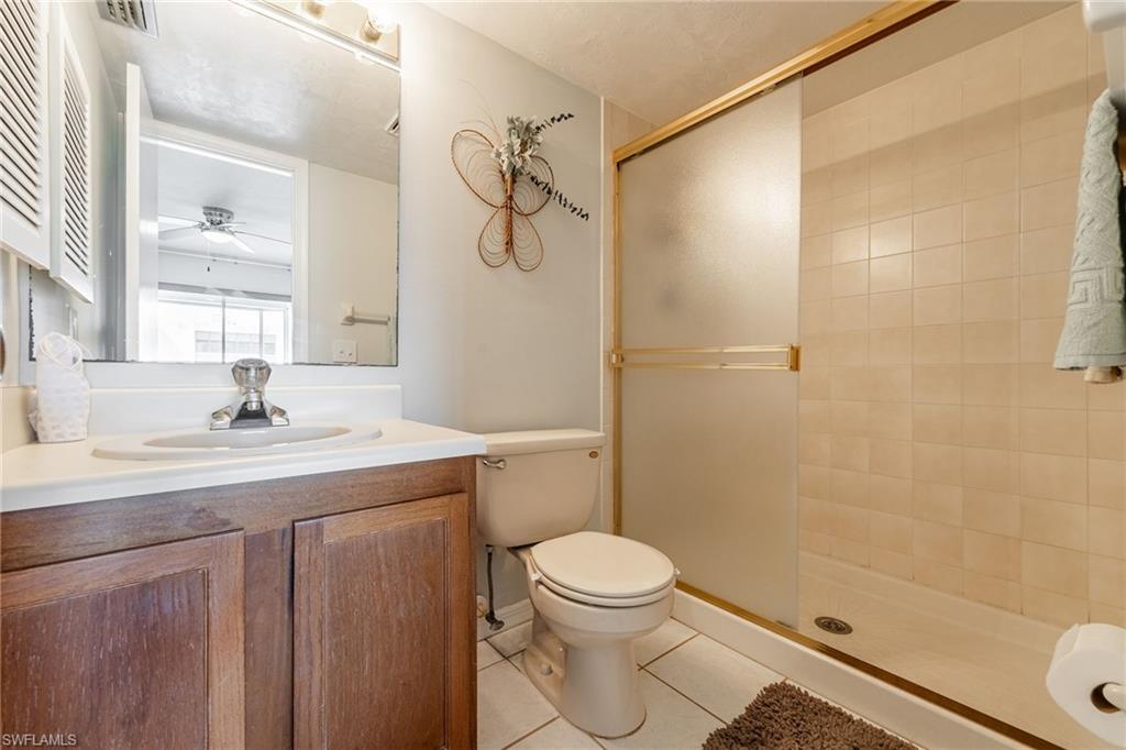 4511 Bay Beach Ln 315 Property Photo 18