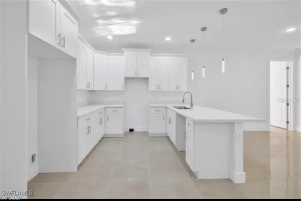 150 Bell Blvd S Property Photo 13