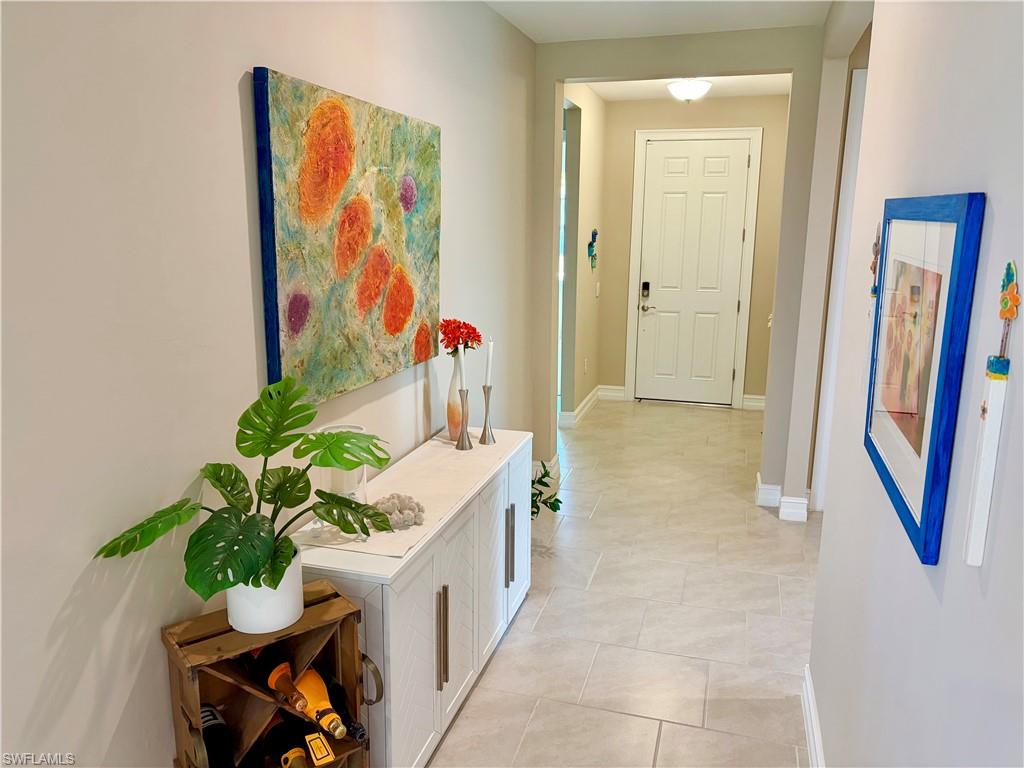 394 Spring Hill Lake Loop Property Photo 7