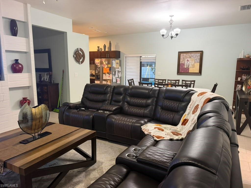 1624 Tropicana Pkwy W Property Photo 3