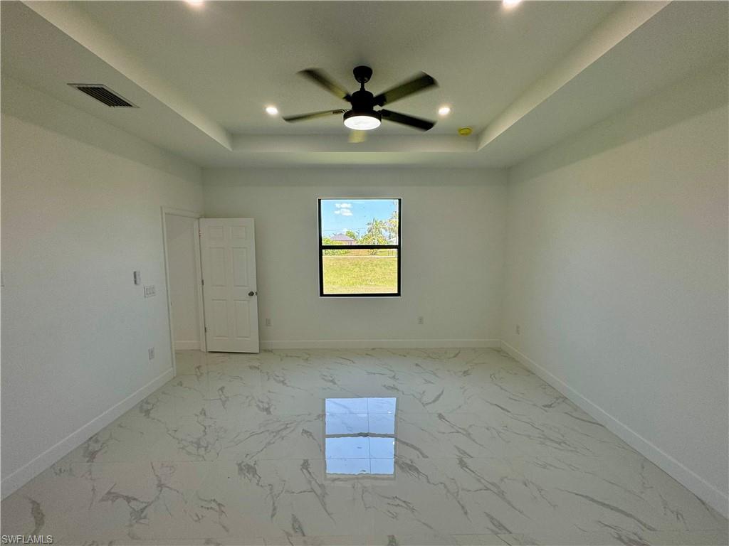 1208 Nw 25th Pl Property Photo 15
