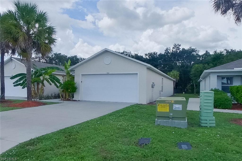 9101 Aegean Cir Property Photo 2
