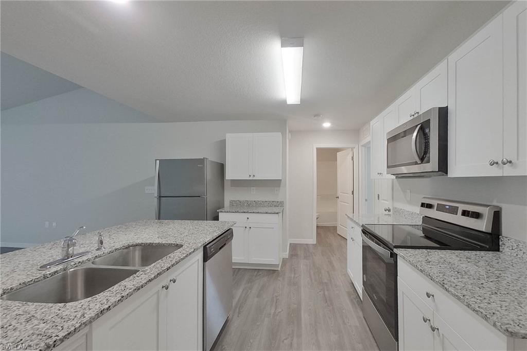 9101 Aegean Cir Property Photo 4