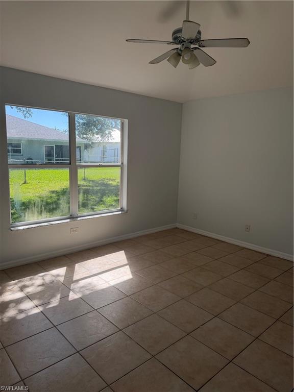 930 Se 13th Ter Property Photo 5