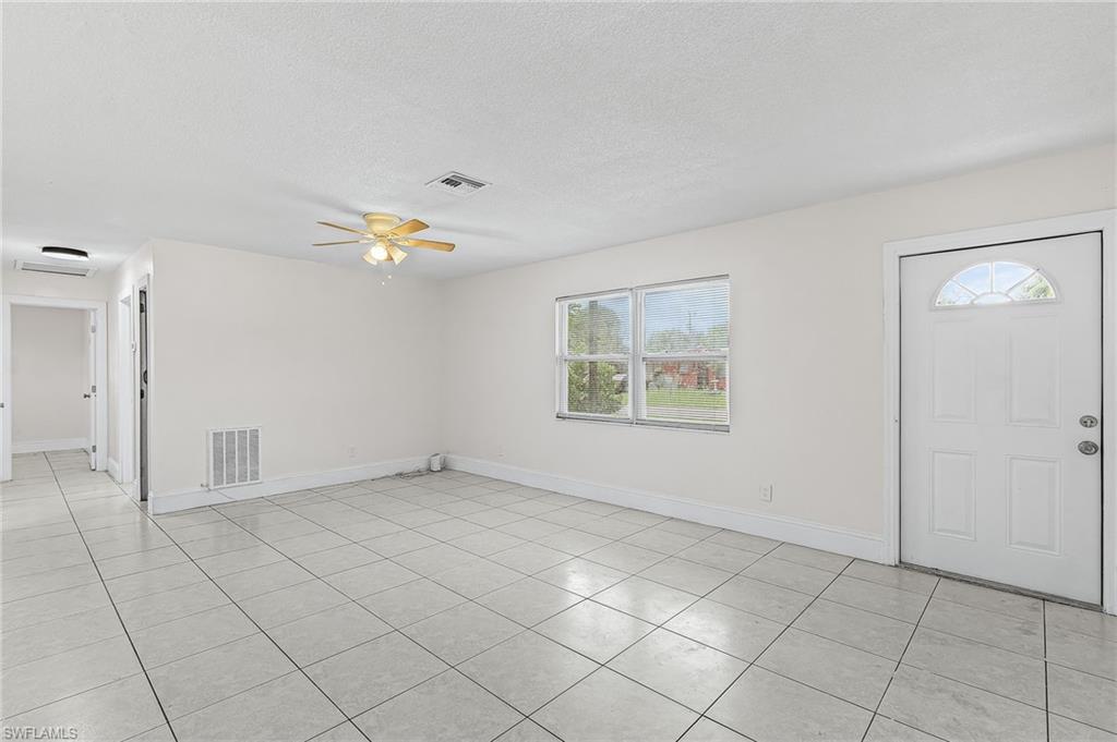 24 Andros St Property Photo 6