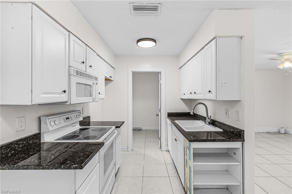 24 Andros St Property Photo 9