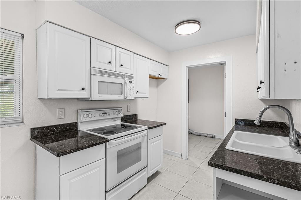 24 Andros St Property Photo 10