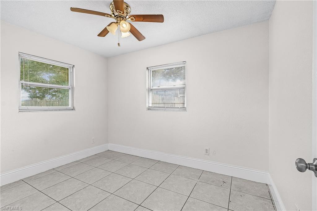 24 Andros St Property Photo 15
