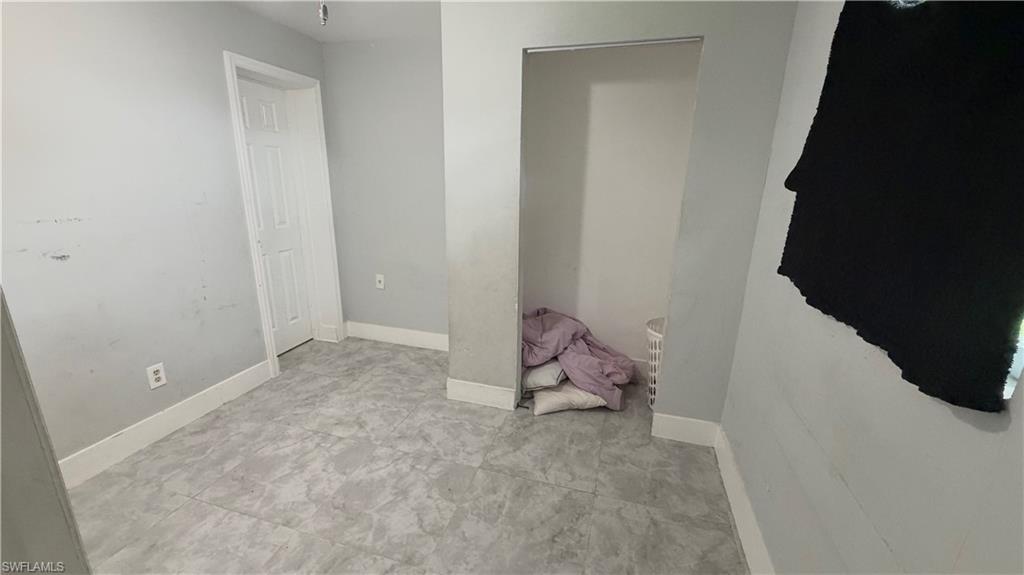1004 E Jersey Rd Property Photo 6