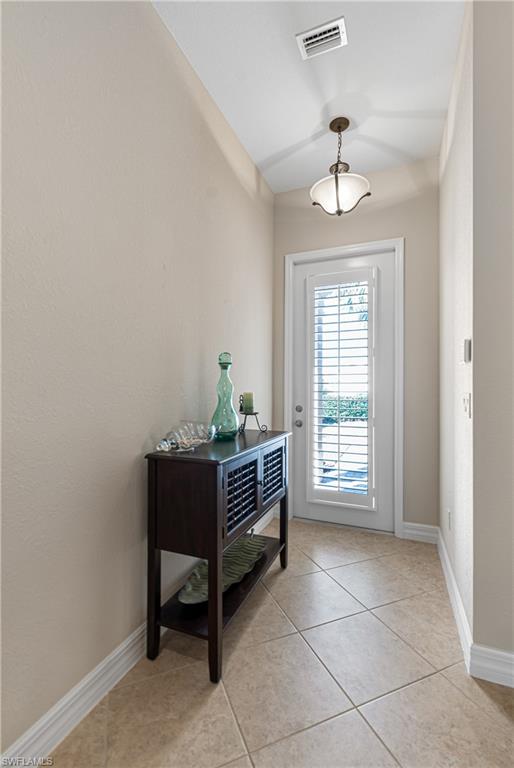 10535 Carolina Willow Dr Property Photo 2