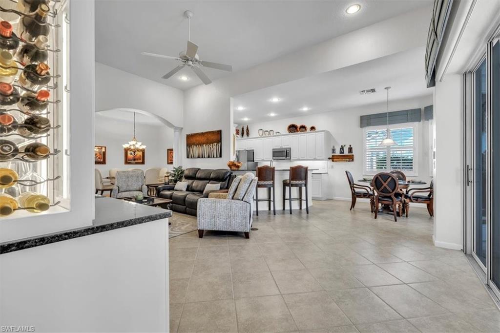 3910 Lakeview Isle Ct Property Photo 13