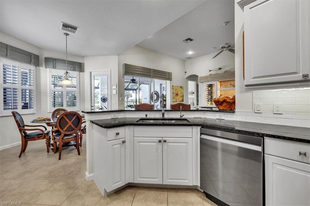 3910 Lakeview Isle Ct Property Photo 22